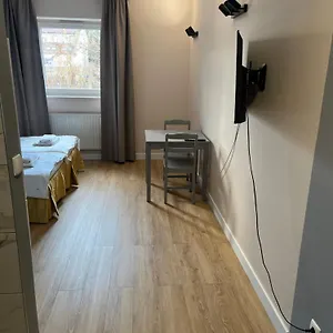 H6 Major Travel & Business, Free Parking 3* Krakau